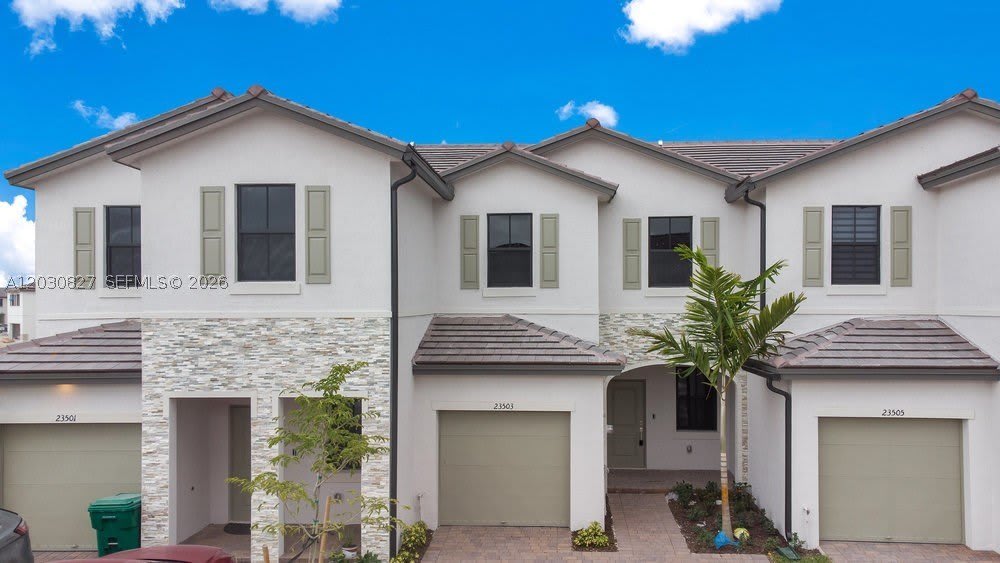 23503 SW 129th Path – photo 1