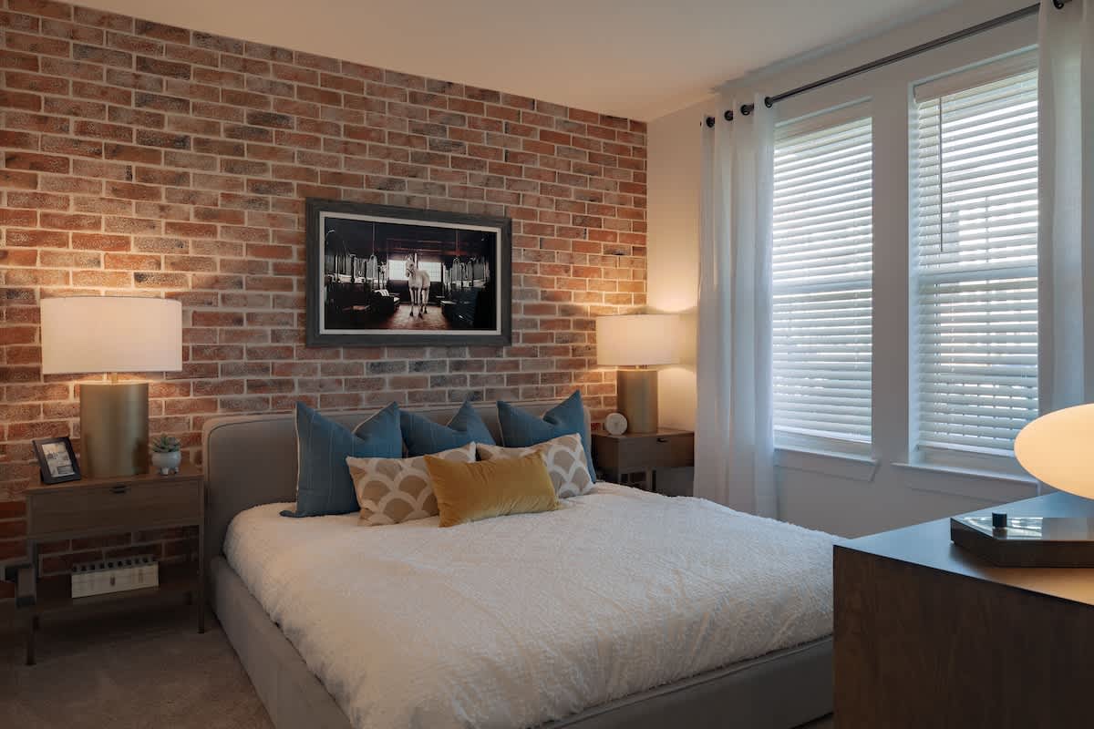 Mainstead at Century Farms Apartments – photo 4