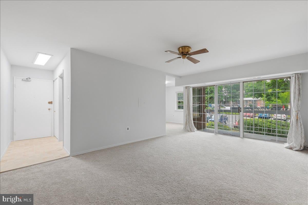 1923 WILSON Lane – photo 5
