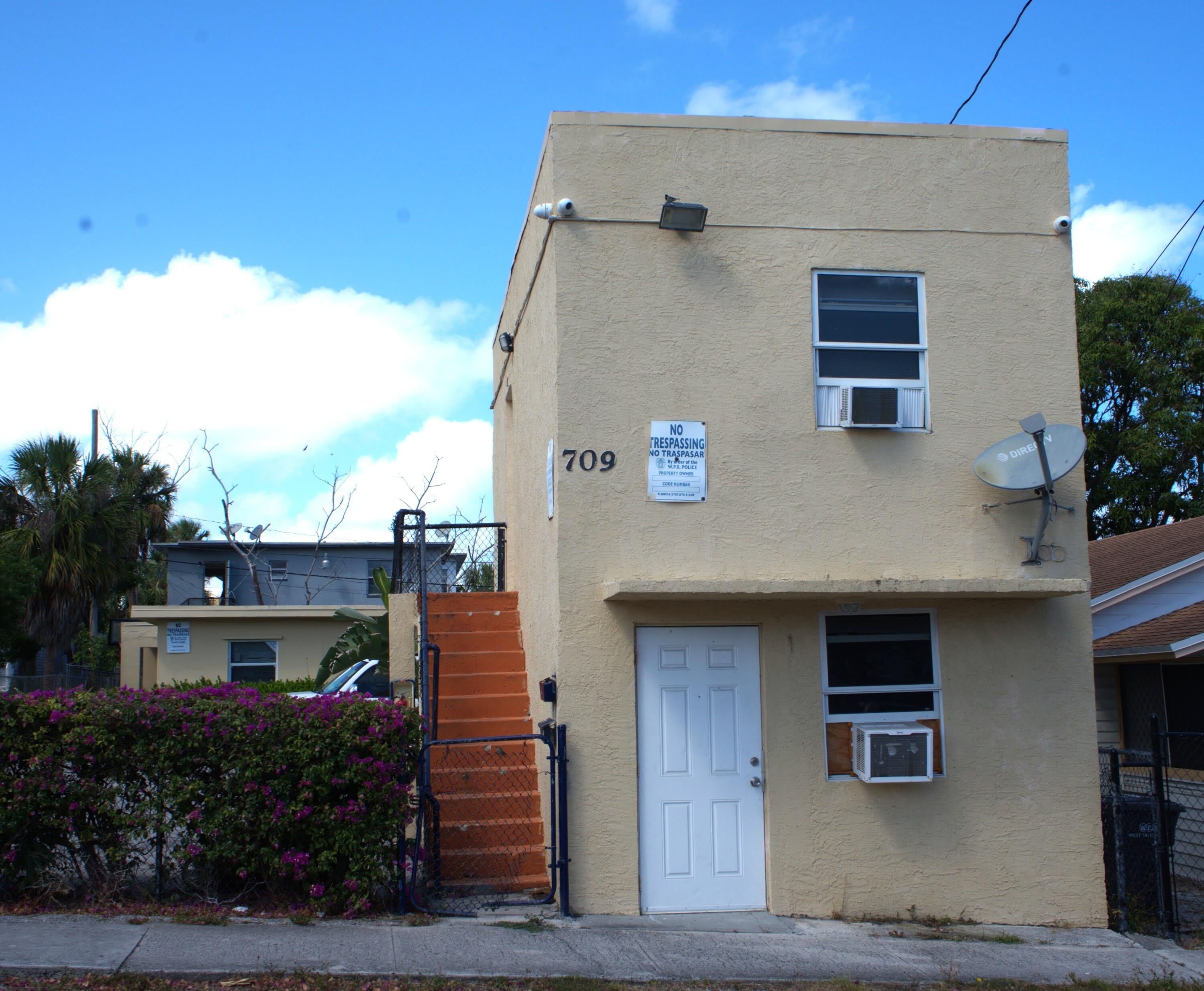 709 6TH Street – photo 1