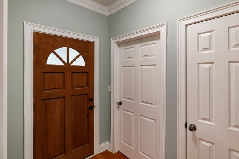 350 Wood Lake Dr – photo 2