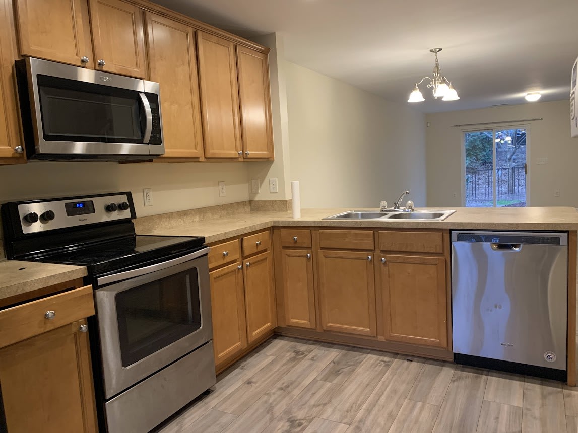 2903 Berkeley Springs Place – photo 4
