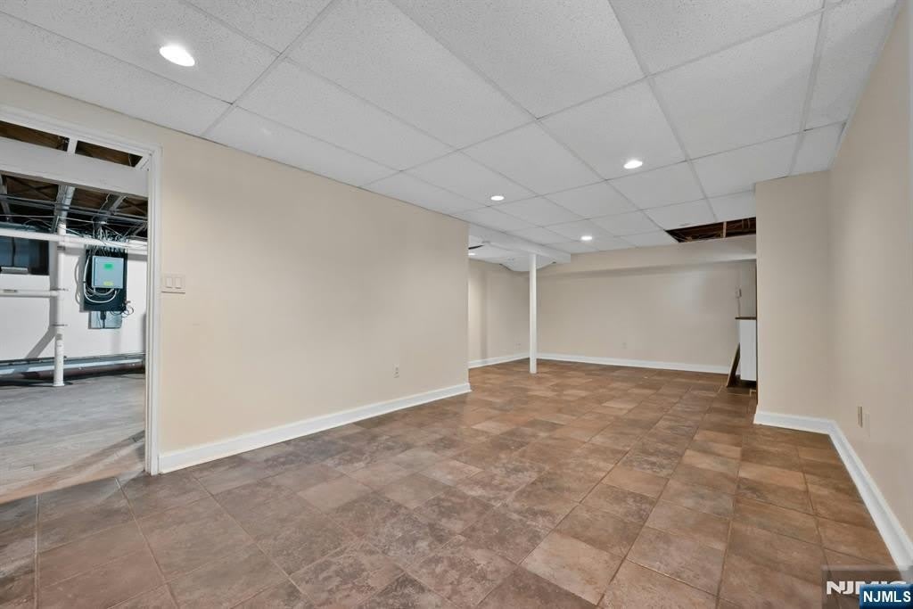 40 Clinton Avenue – photo 2
