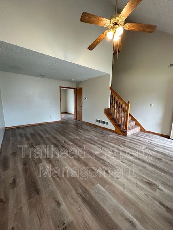 1113 Dean Drive – photo 3