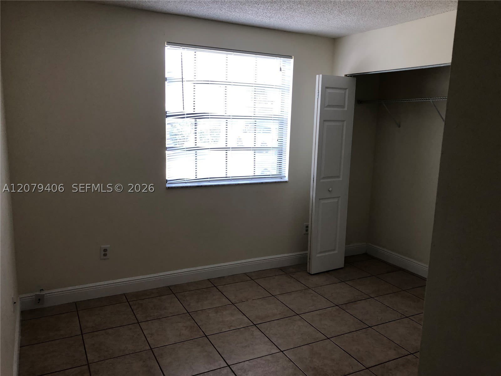 1071 Adams Ave – photo 5