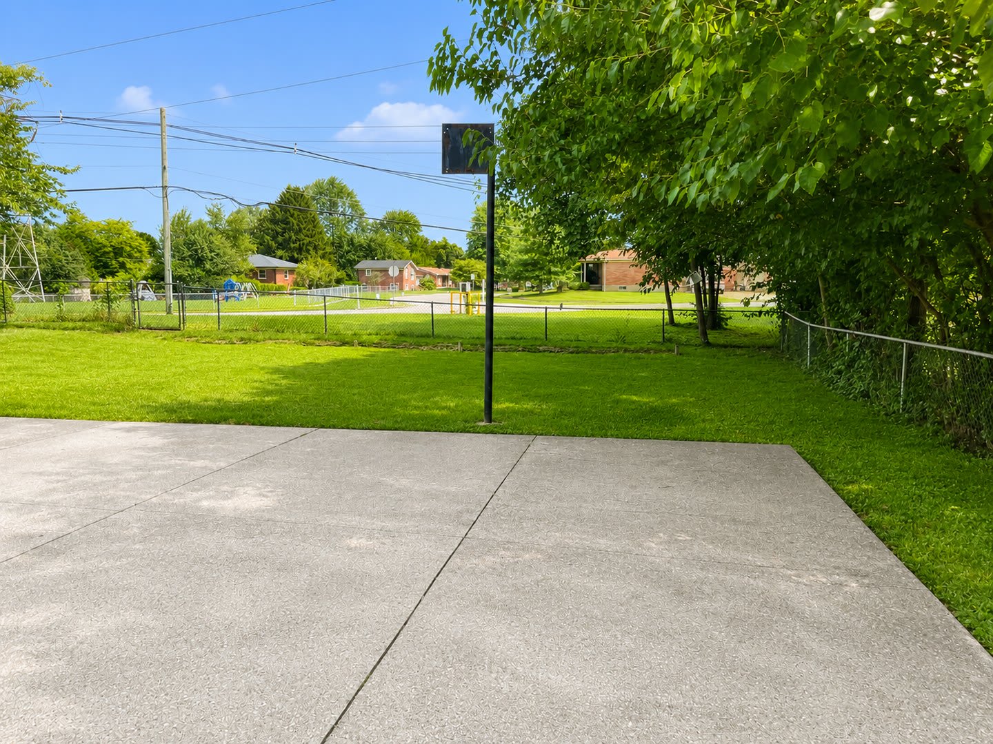 Charming Home with Fenced Yard & Garage — Ready Now! – photo 4