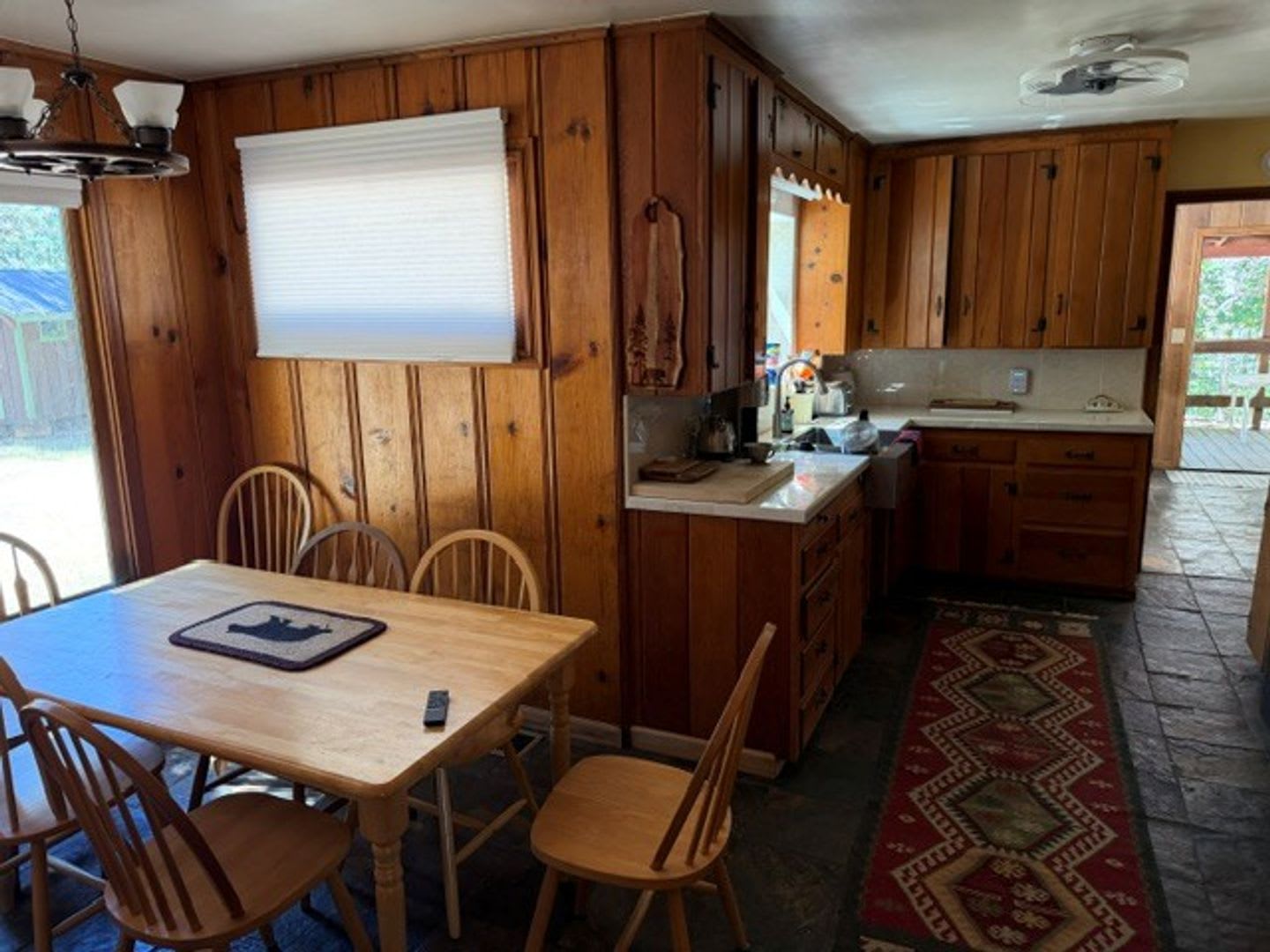 Classic Mountain Chalet – photo 5