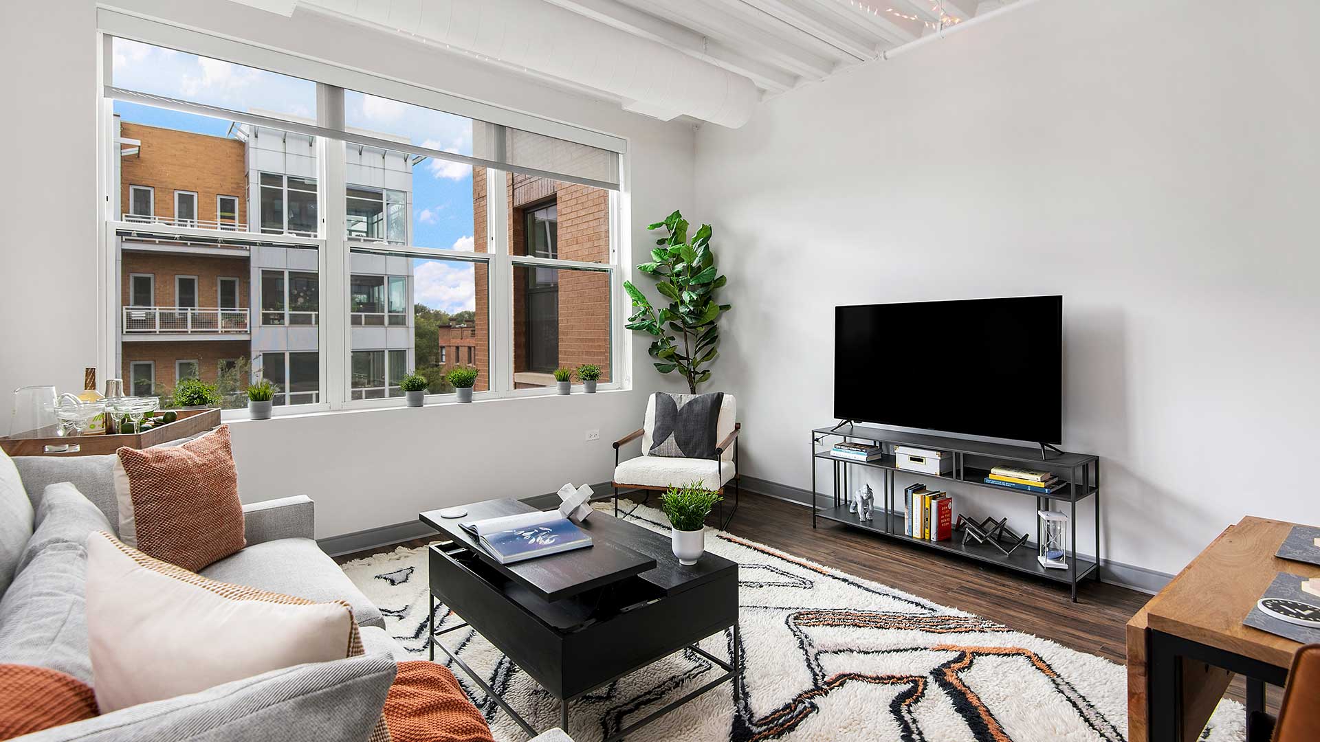 Wrigleyville Lofts – photo 2