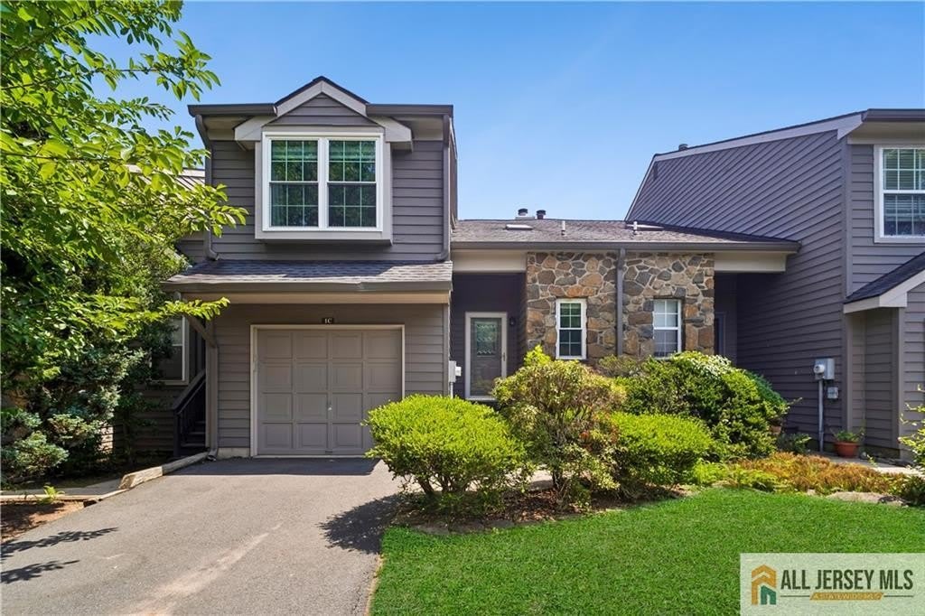 1 Brookline Court – photo 1