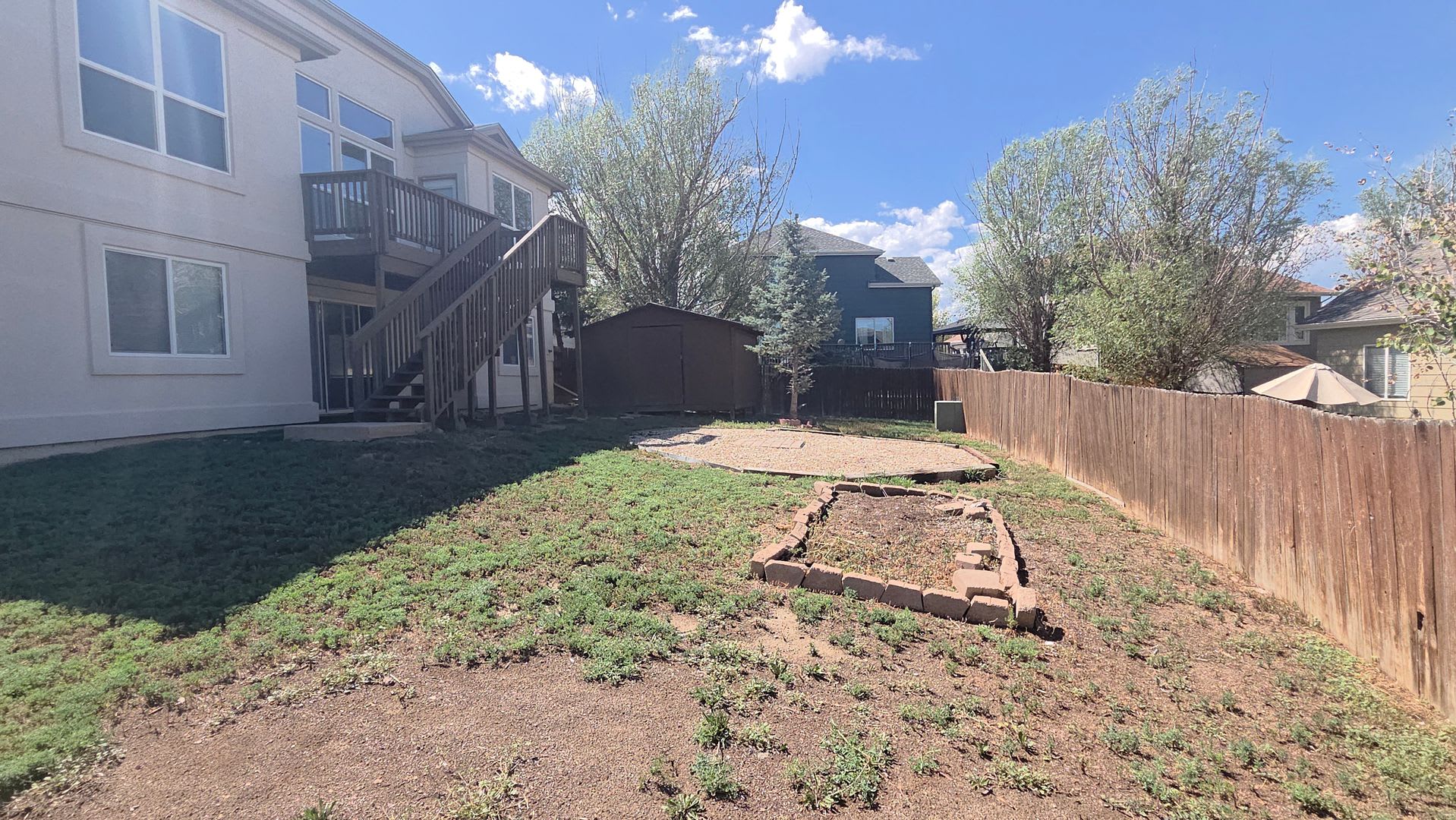 Fantastic, updated- 4 bedroom near base! – photo 2