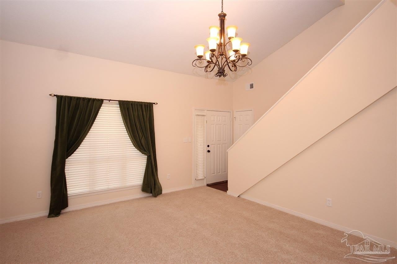 3528 Parkwood Ave – photo 2