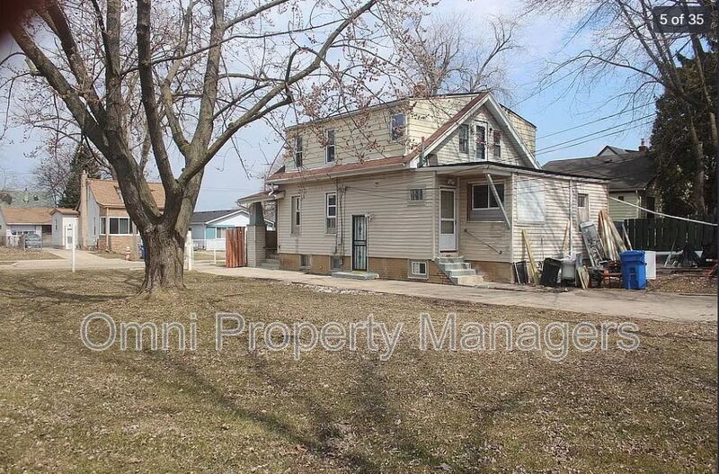 7568 Hudson Ave – photo 5