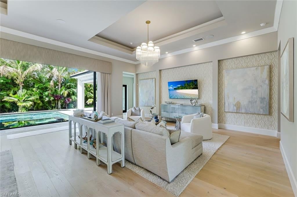 760 Park Shore Dr – photo 4