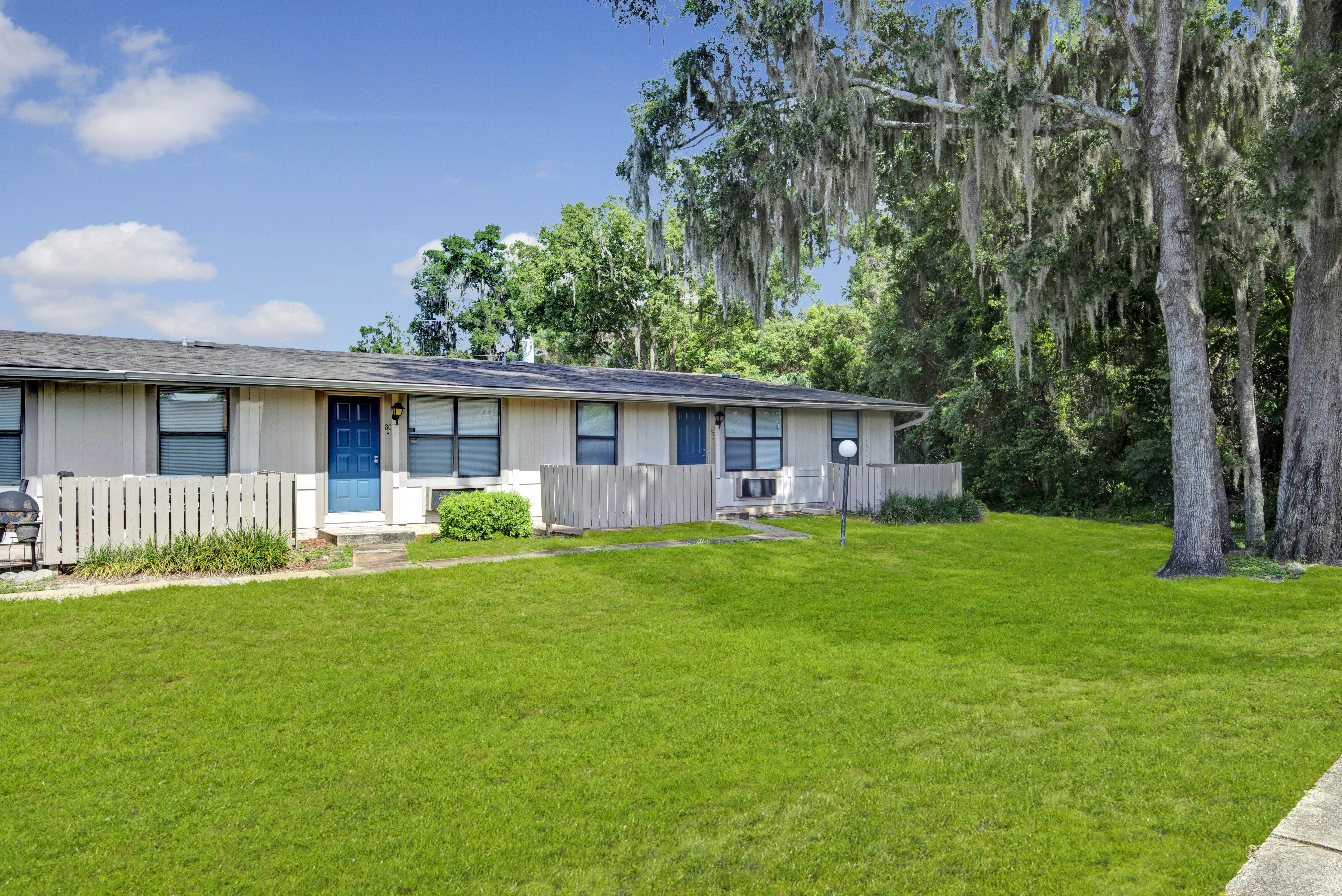 Applewood Apartments – photo 3