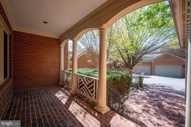 7809 HIDDEN MEADOW Terrace – photo 5