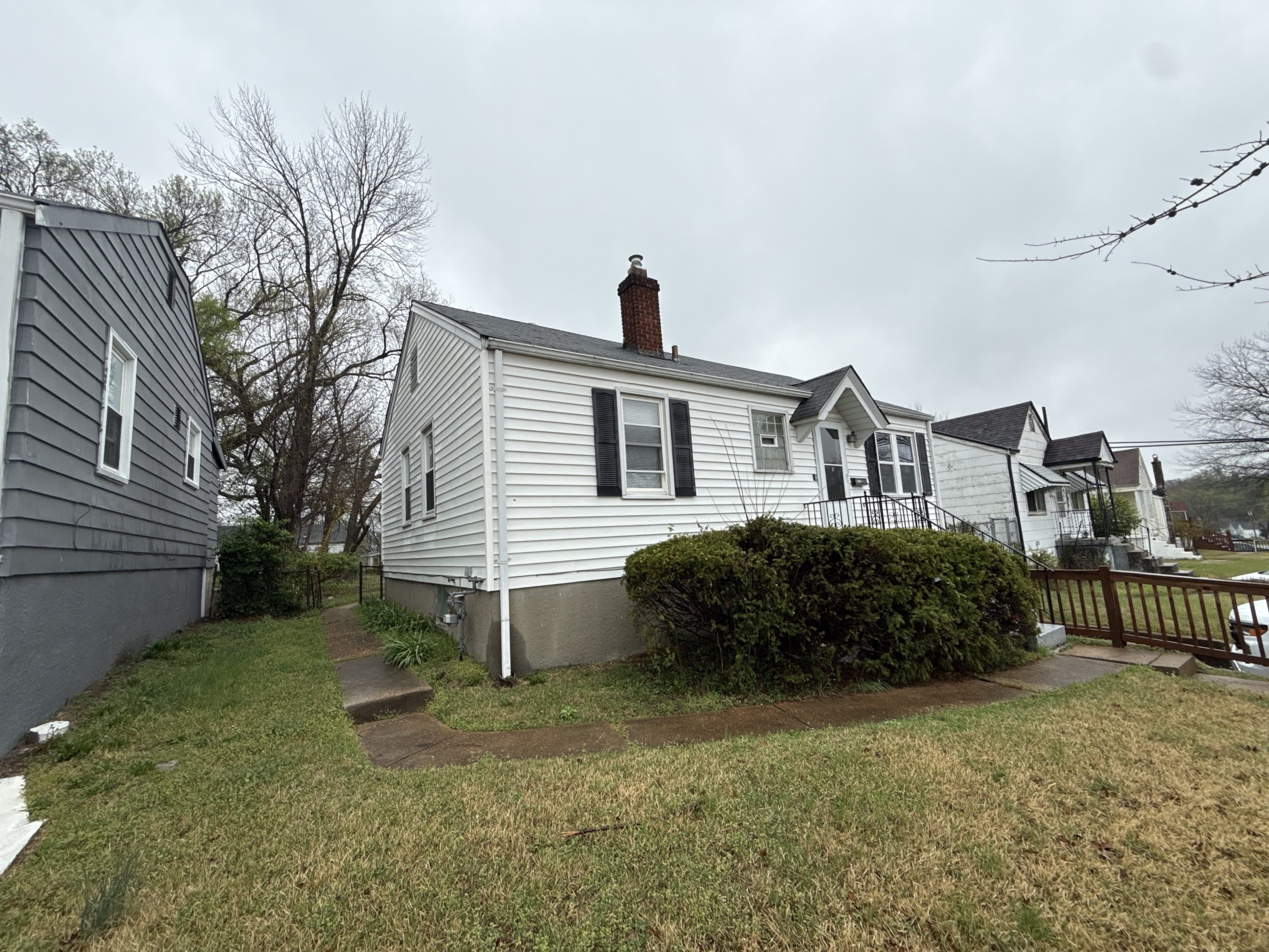 7441 Calvin Avenue – photo 3