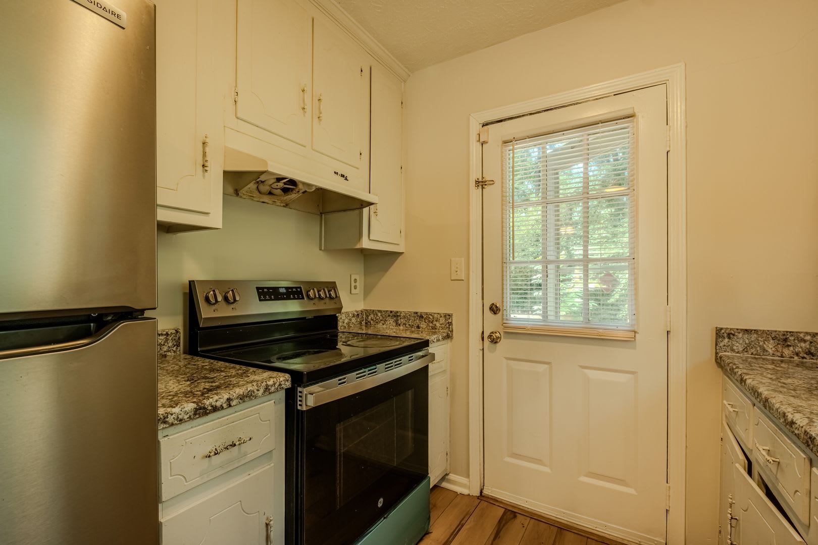 Move In Ready 3Br 2Ba Home In Convenient East Athens – photo 5