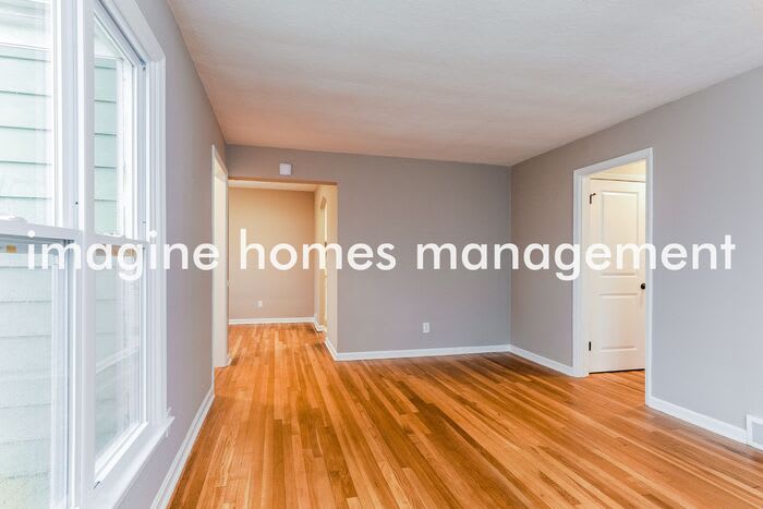 447 East 330th Street – photo 5