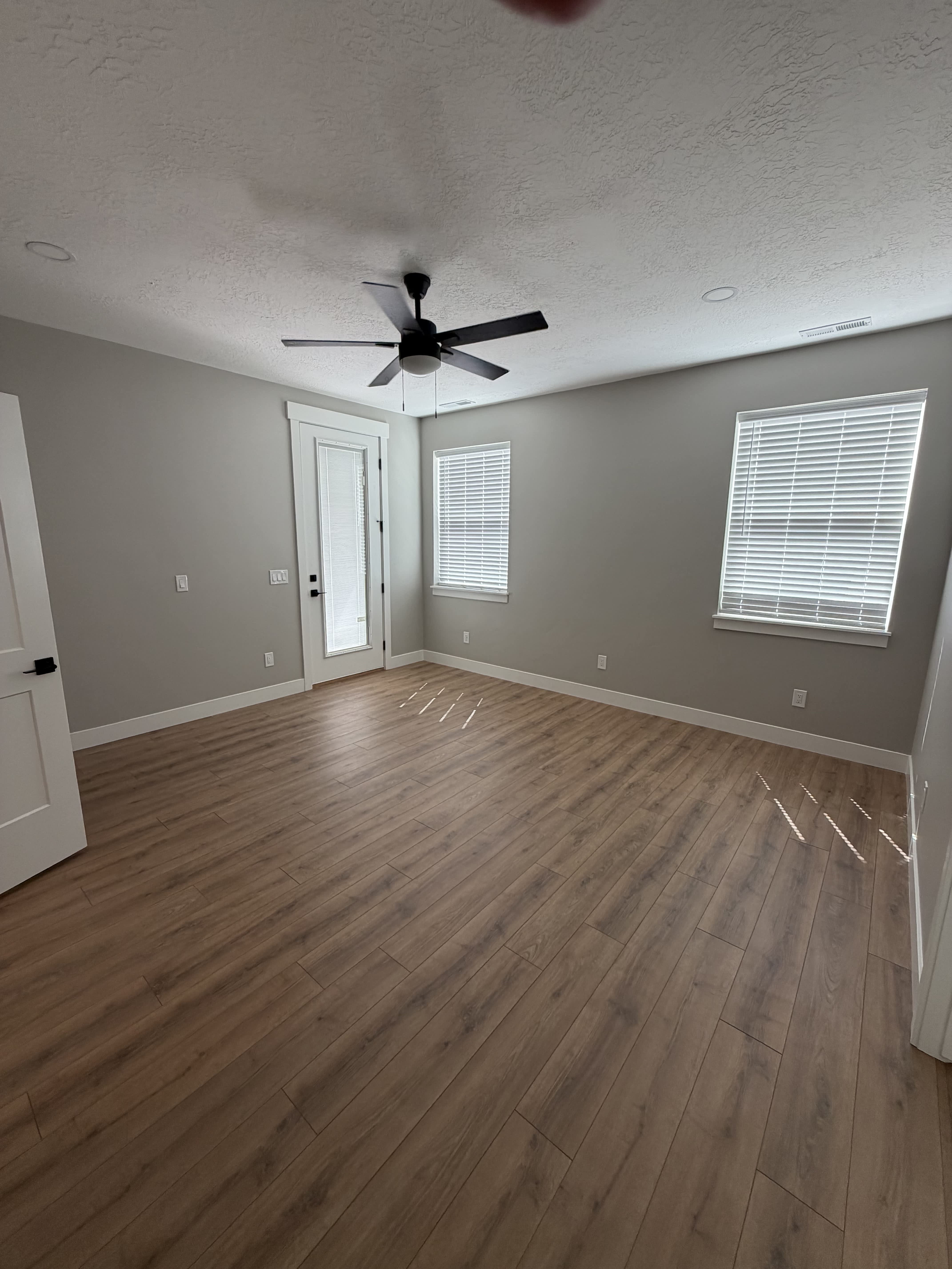 356 South 800 West – photo 3