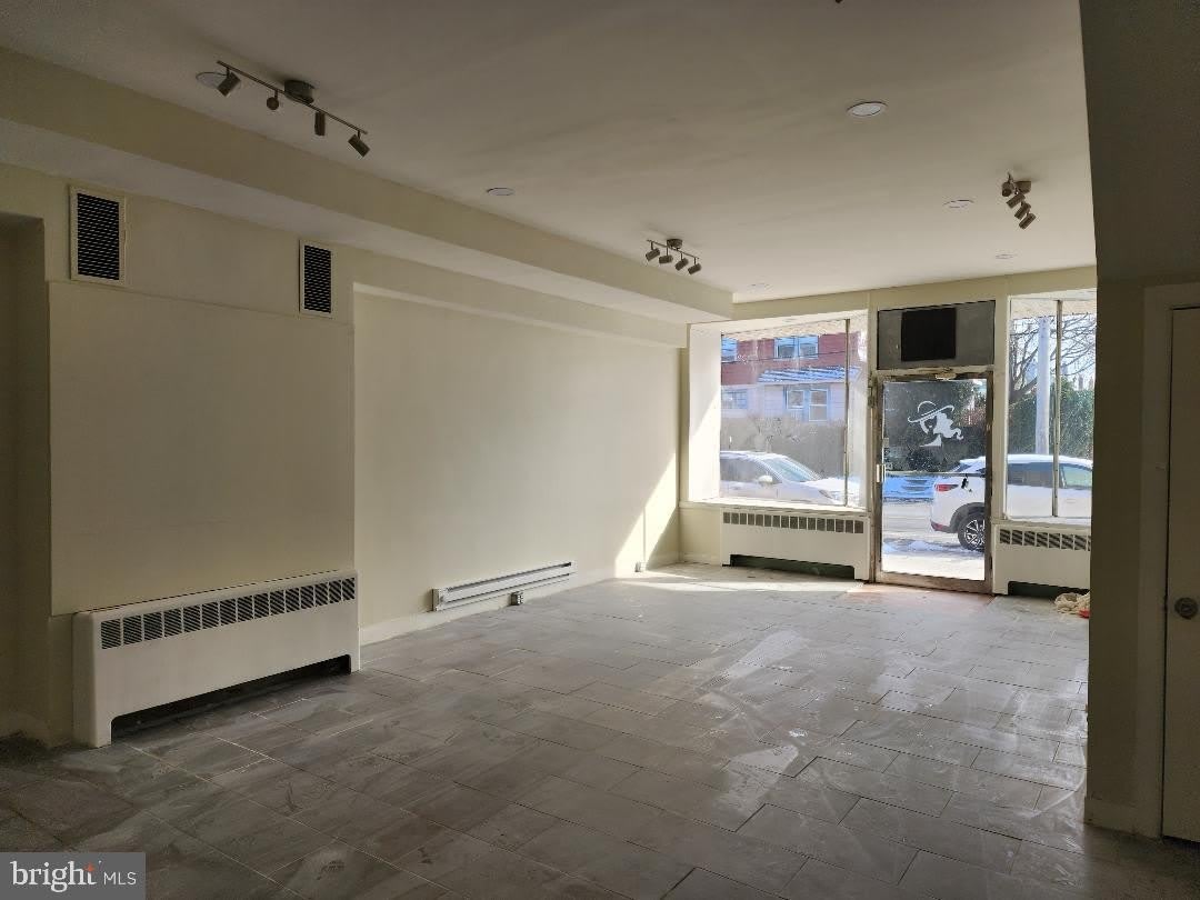 28 S MACDADE Boulevard – photo 5