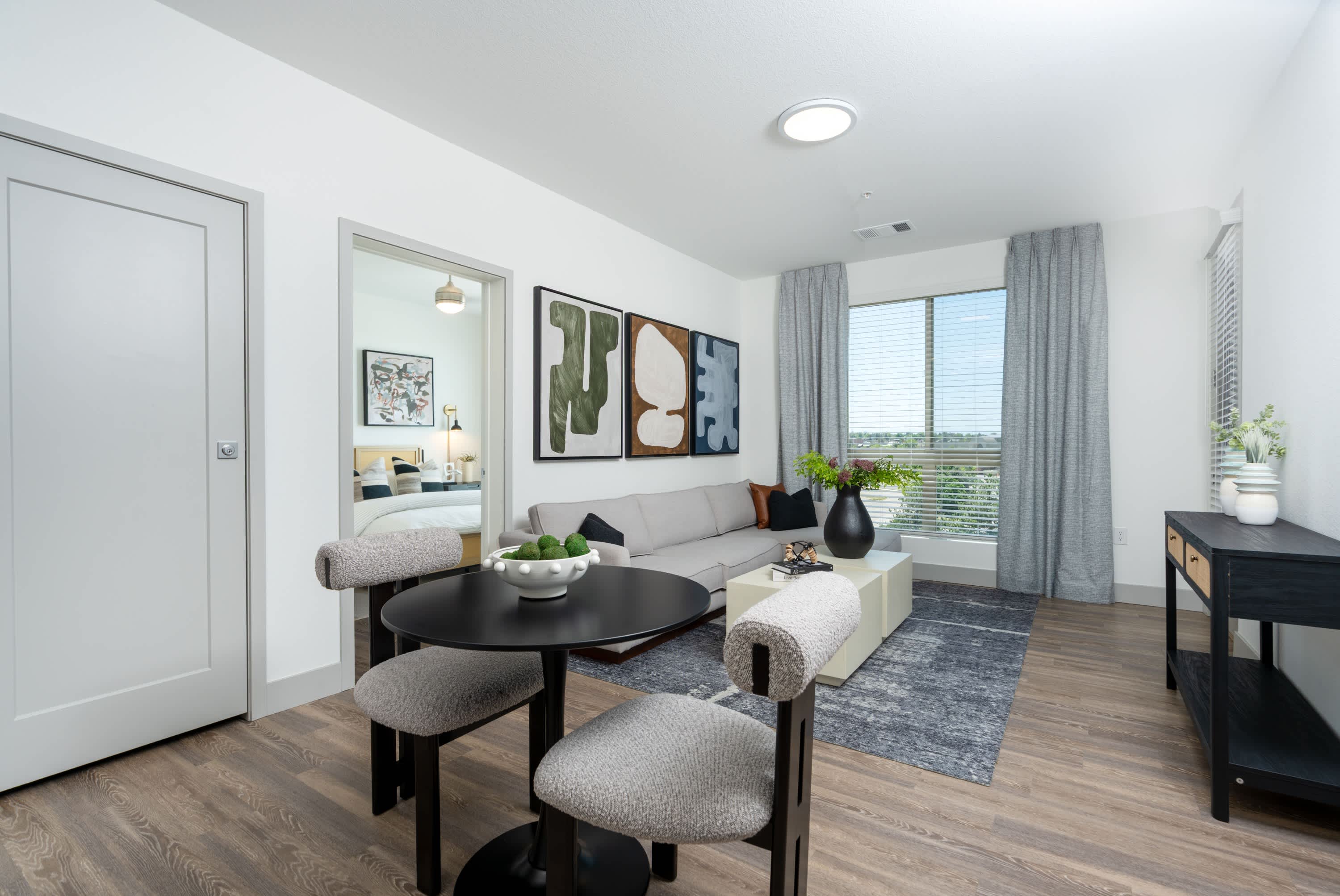 Legacy Metro 525 – photo 2