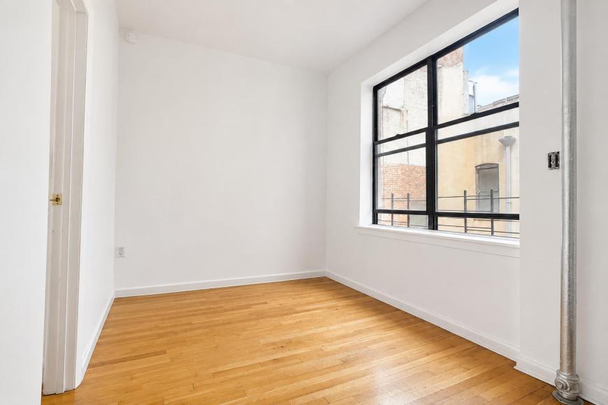 201 West 105th Street – photo 2