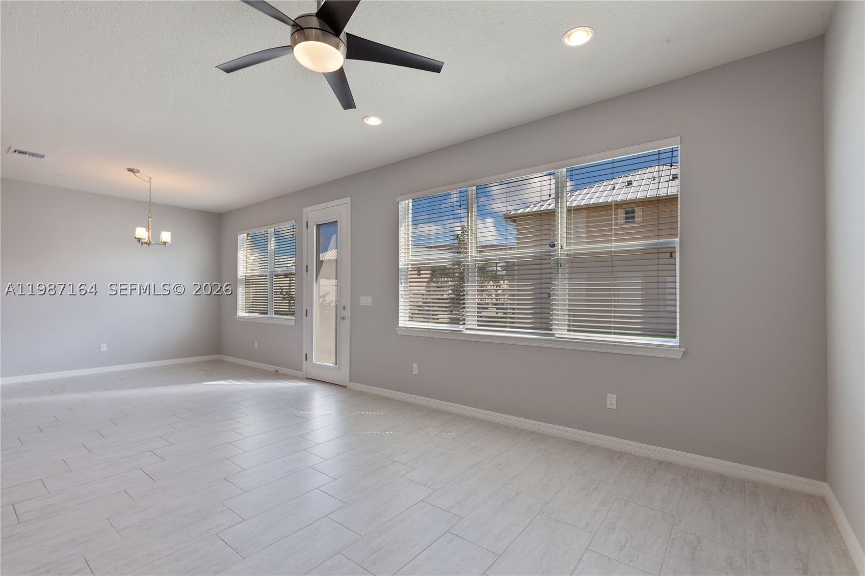 1101 Banyan Dr – photo 5