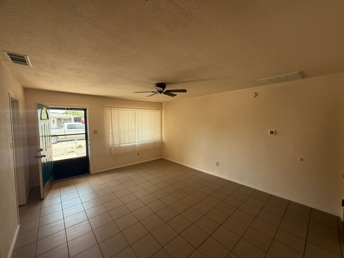2 Bed 1 Bath Duplex – photo 3