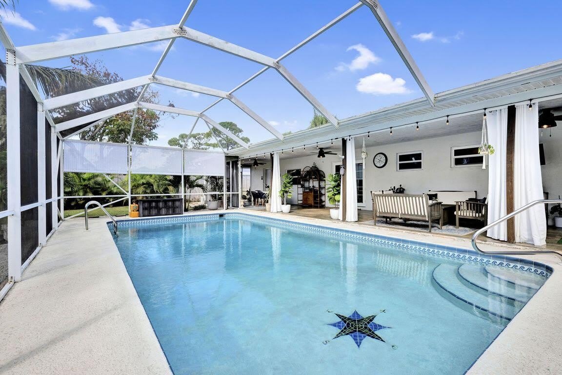 1104 NW 12th Terrace – photo 2