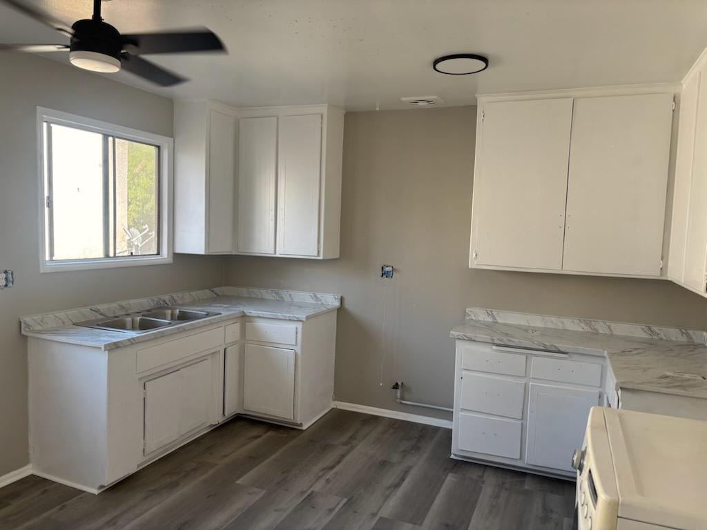 636 Hardin Dr – photo 2