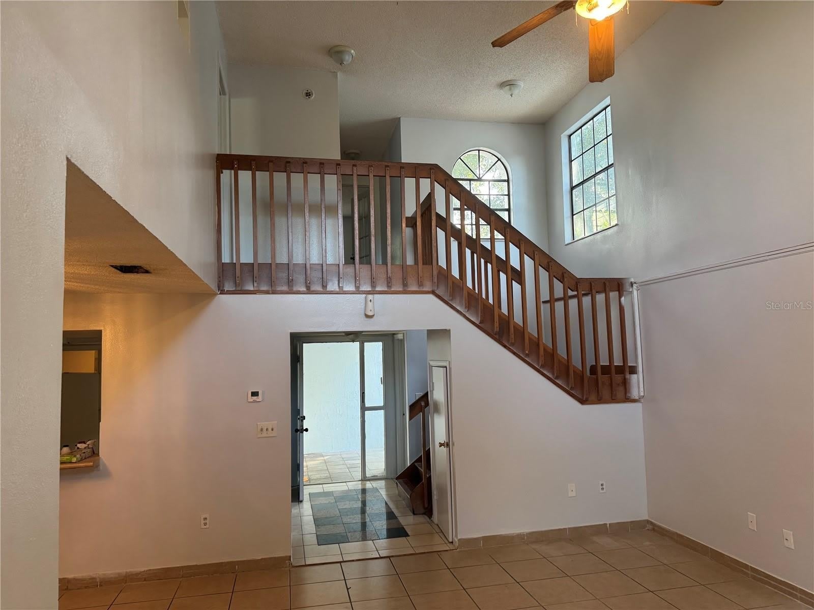 1212 Indian Bluff Drive – photo 2