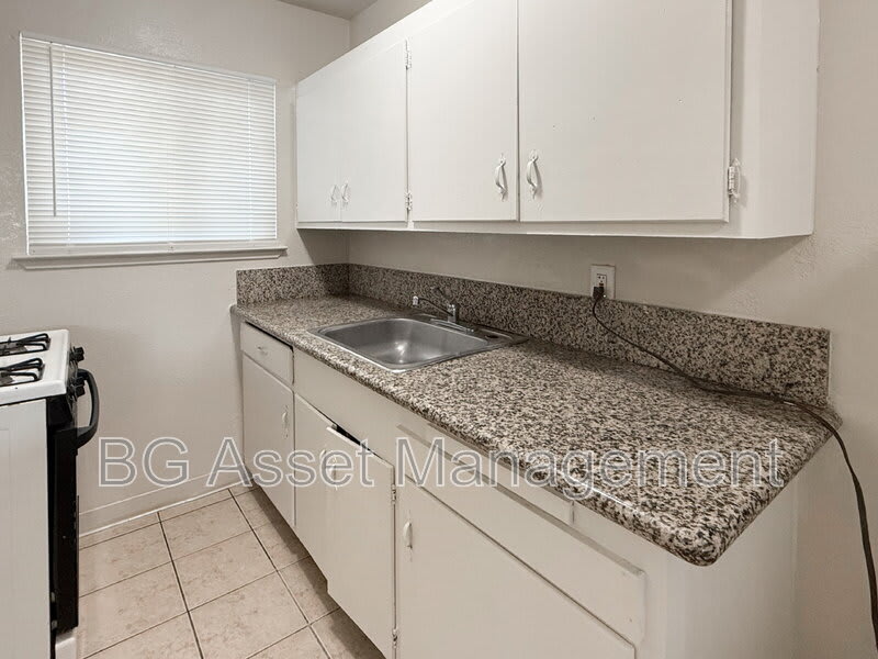 728 Darina Avenue – photo 4
