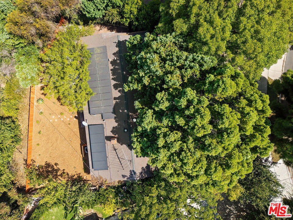 9149 Hillsboro Dr – photo 2