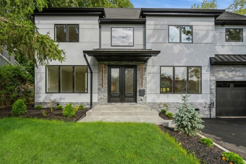 66 E Gramercy Pl – photo 2