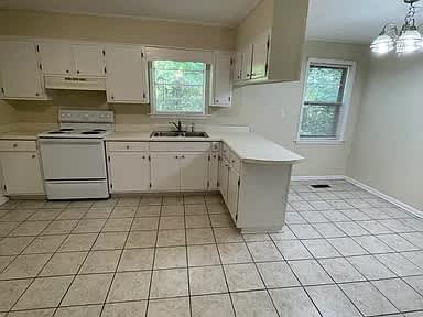 404 Ingram Ave W – photo 4