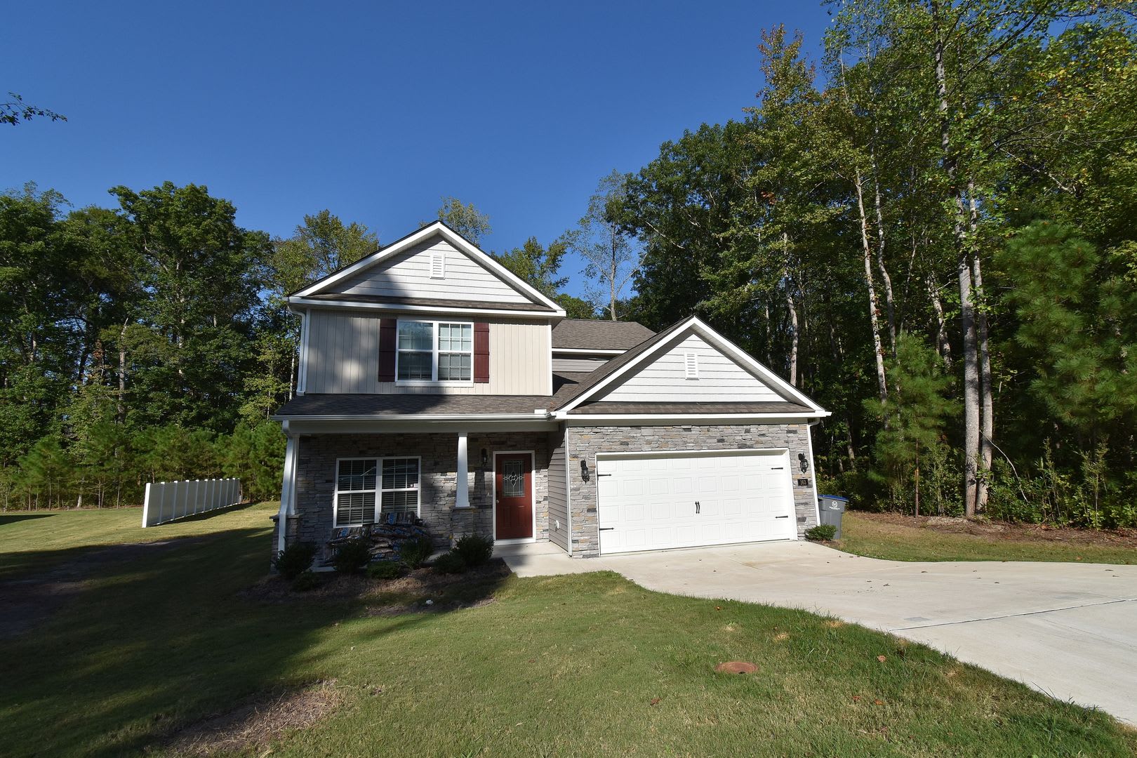 163 Rosemount – photo 2