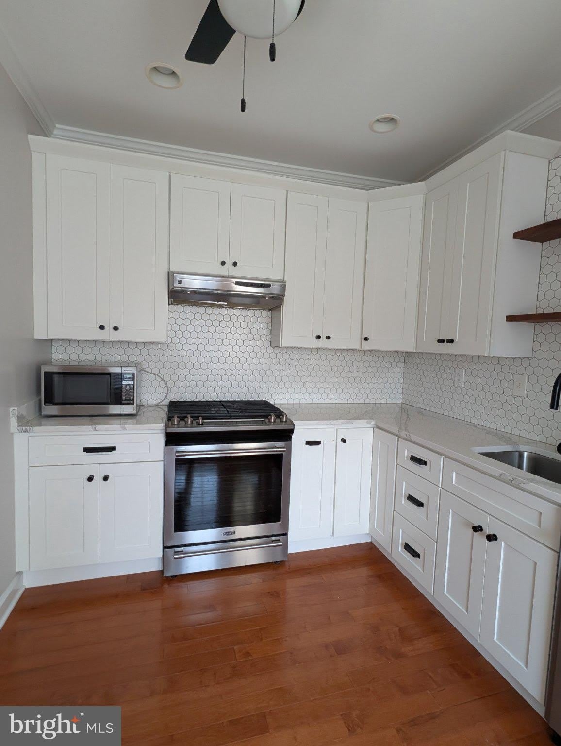 47574 COMER Square – photo 4