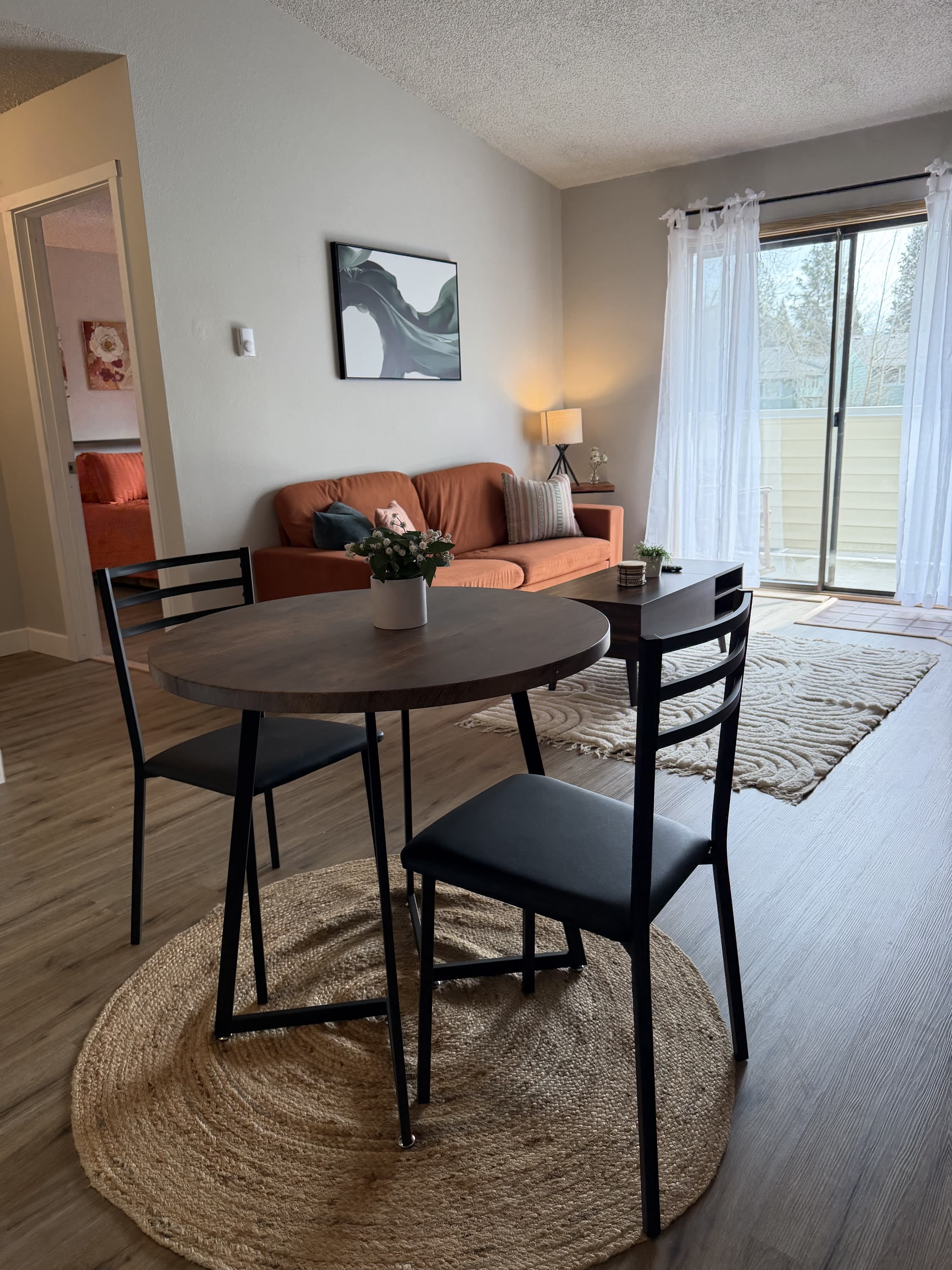 11044 Southwest Greenburg Road – photo 3
