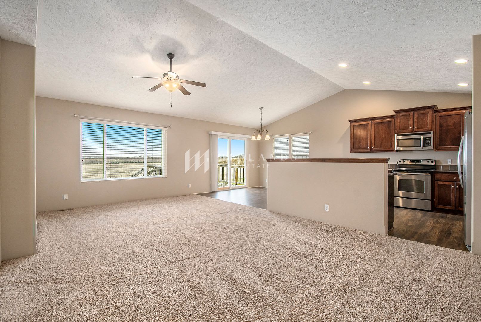 Ranch Townhome in Shadow View – photo 3