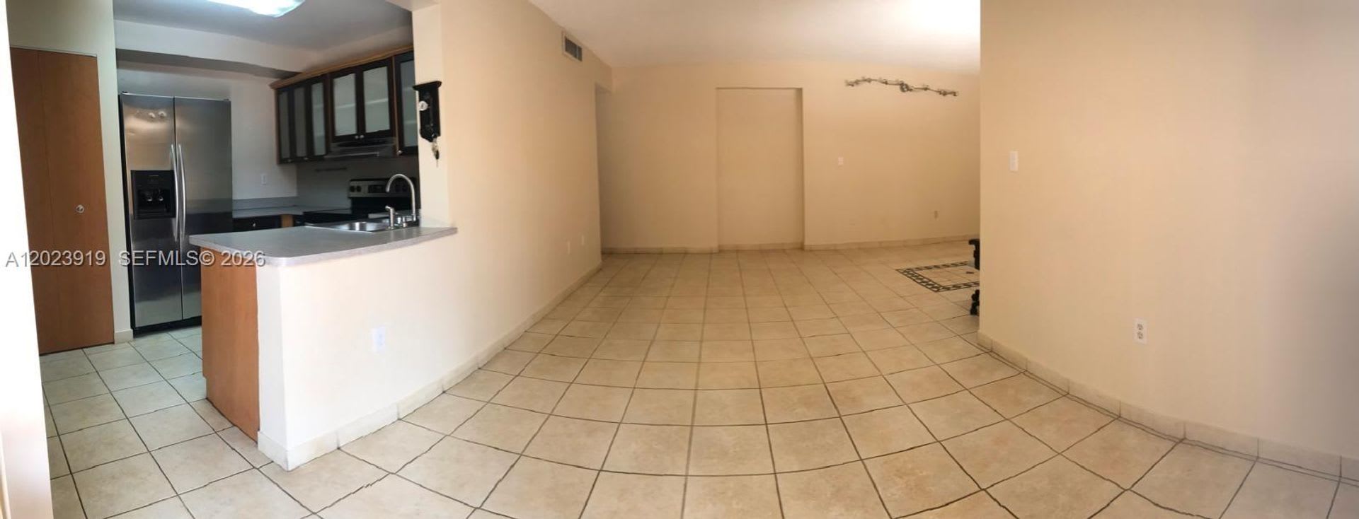 341 W Park Drive 10315 Miami Fl 33172 – photo 1
