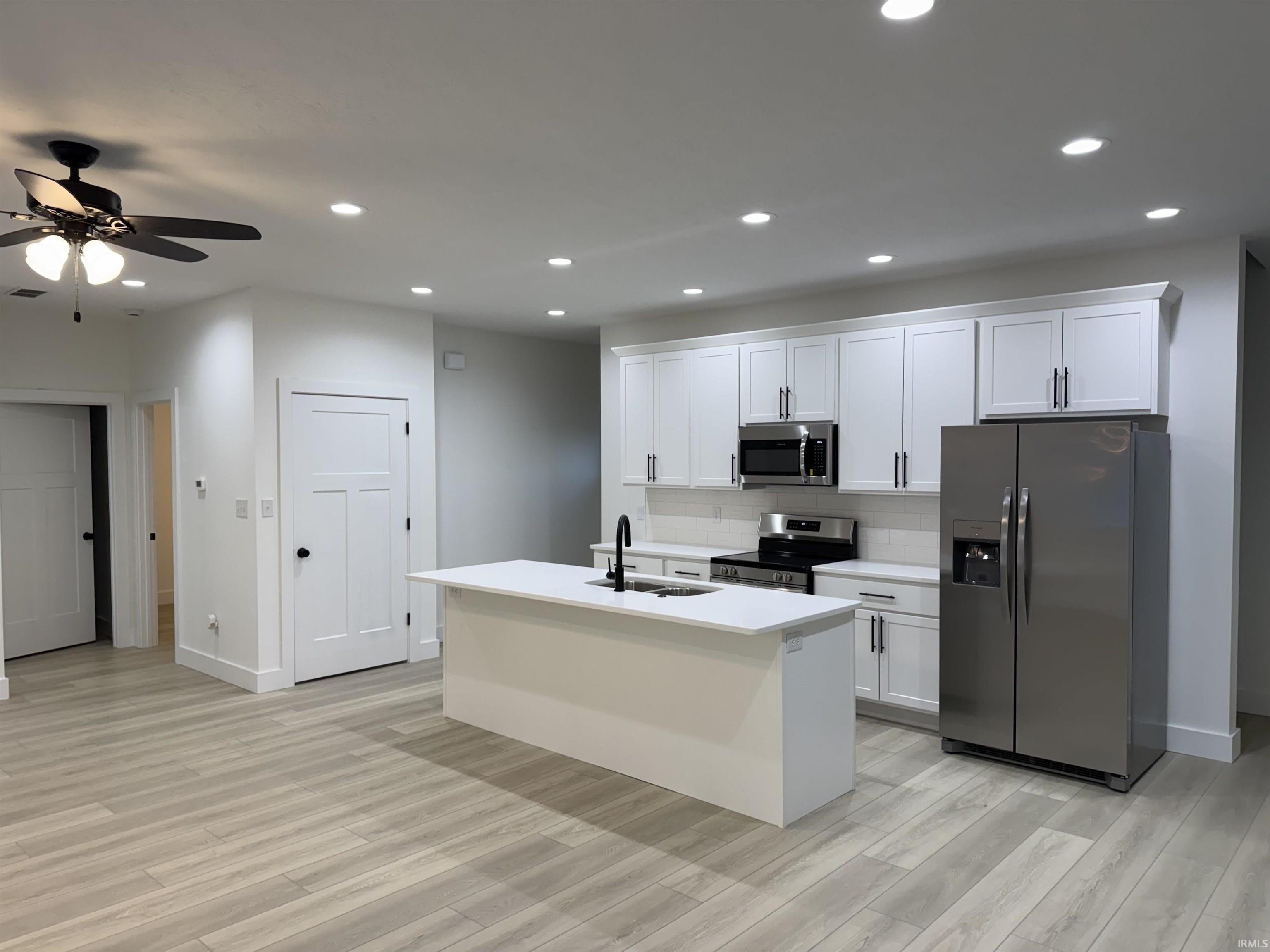 371 W Country Club Drive – photo 5