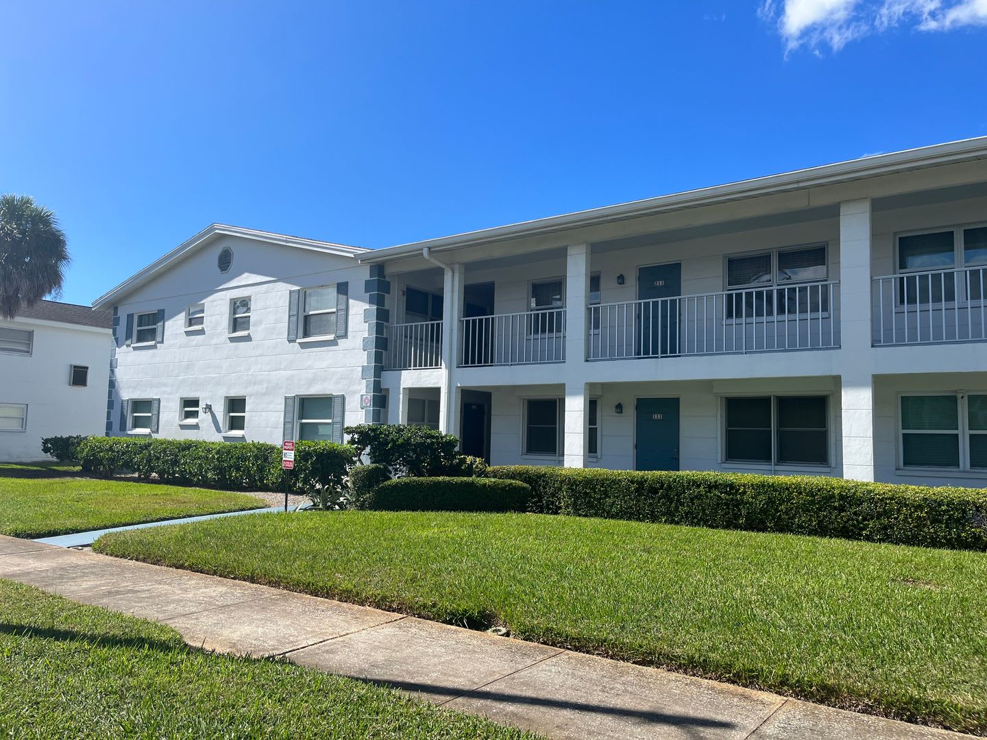 1 bedroom apartment with $1.00 Security Deposit with Approved Credit. – photo 1