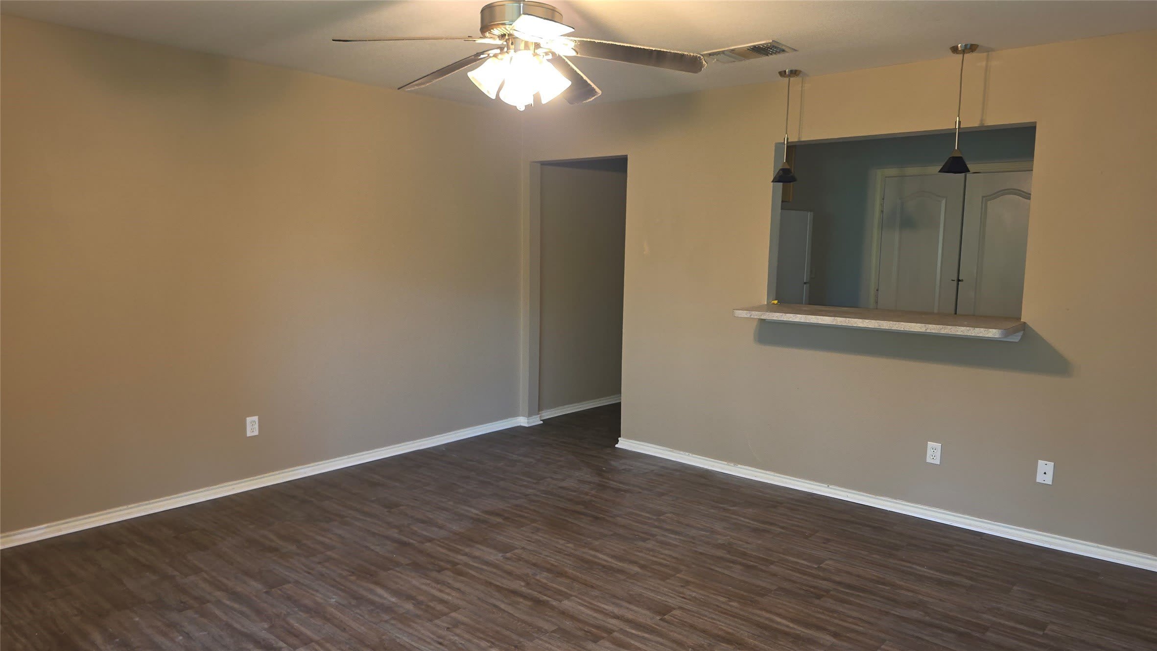1662 Kennedy Street – photo 2