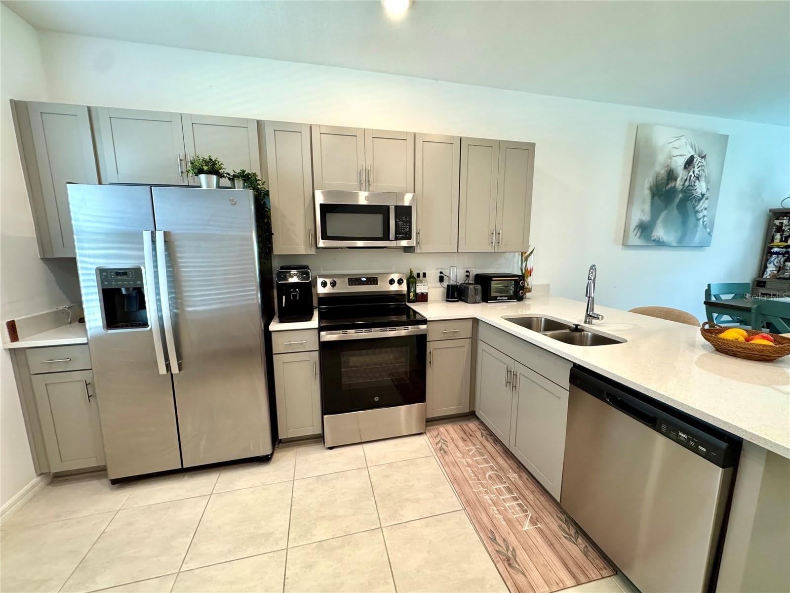 8952 DAYBREAK Street – photo 4