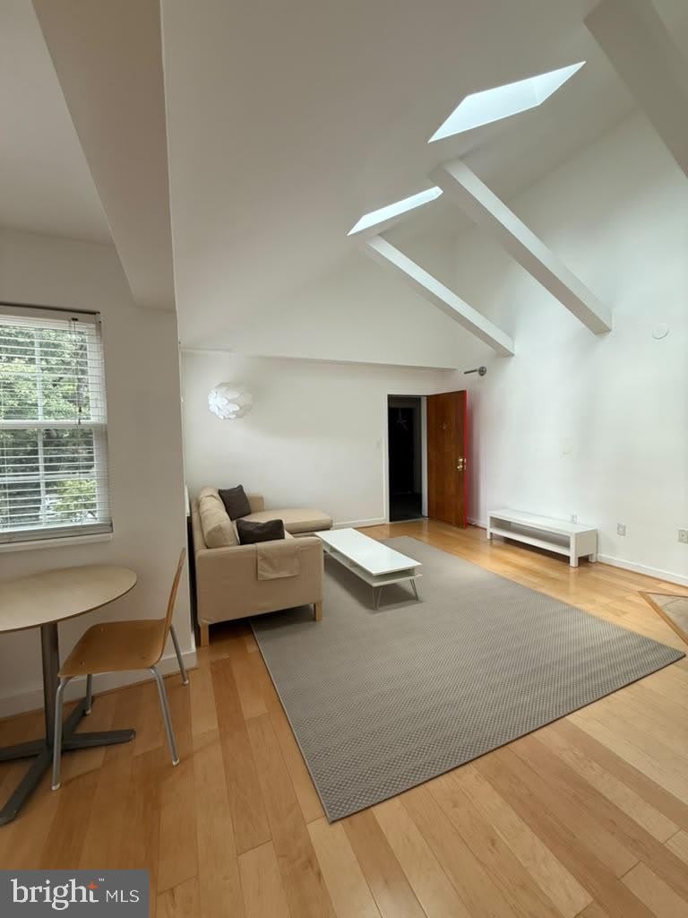 2111 N Scott Street – photo 5