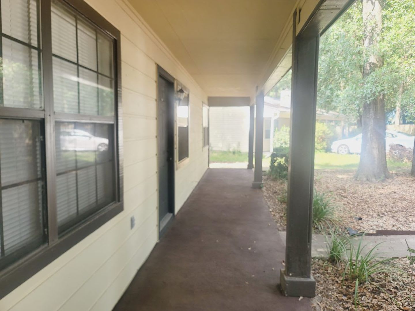 Lovely Nw 3 2 W Huge Fenced Yard Washer Dryer Solid Floors Throughout Avail Now For 1600 Month – photo 2