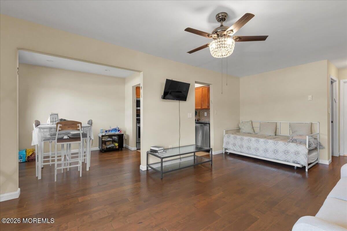 119 Avery Avenue – photo 2