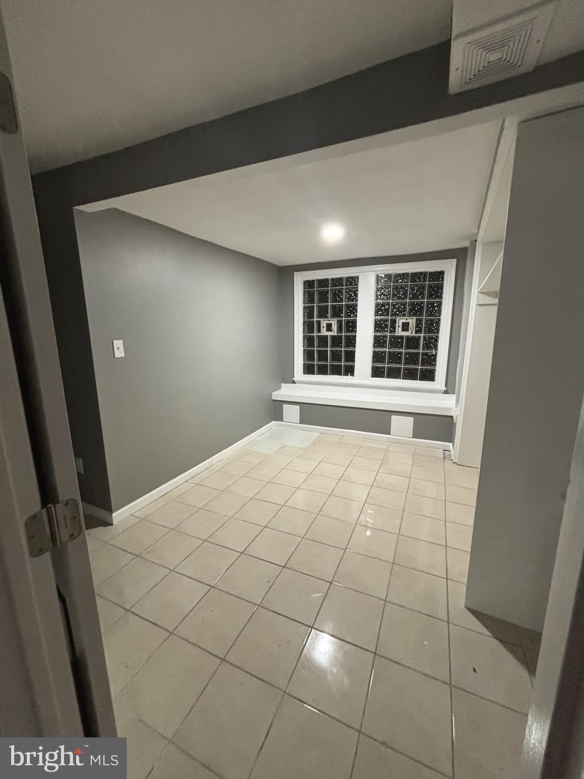 835 ANCHOR Street – photo 5