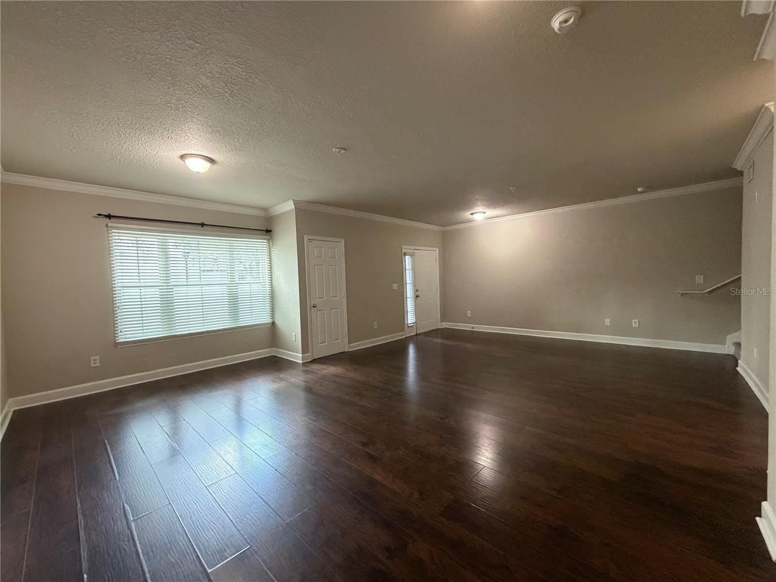 204 SOUTH STREET – photo 3