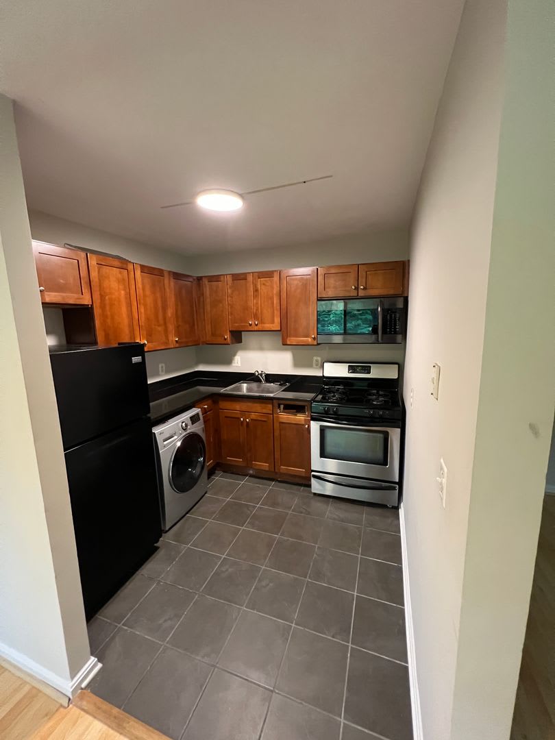 Beautiful 1Bd 1 Bath Condo – photo 5